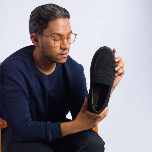 Solid Black Men's Loafer
